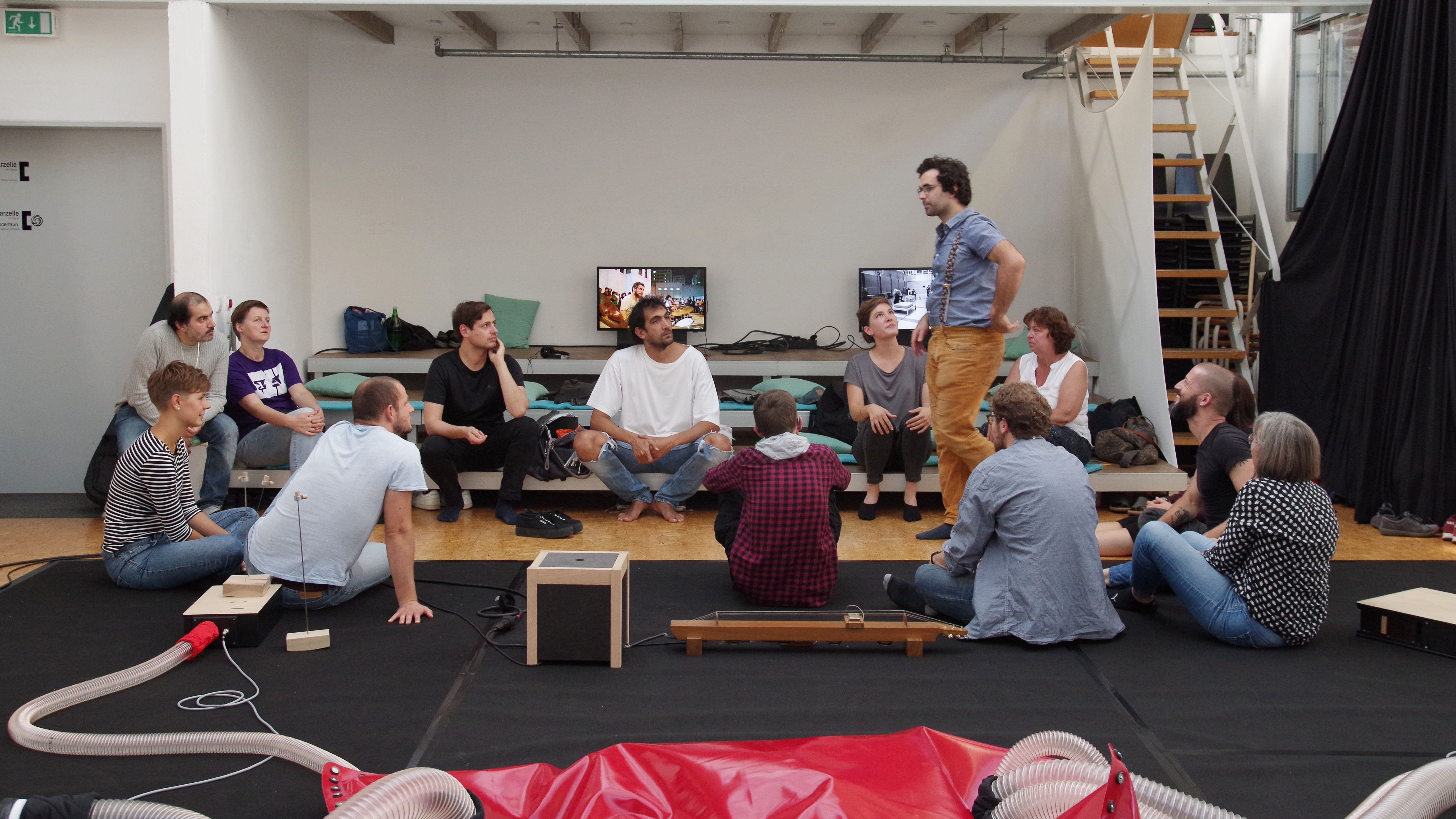 Die Workshopgruppe im Dortmunder Ausstellungsraum